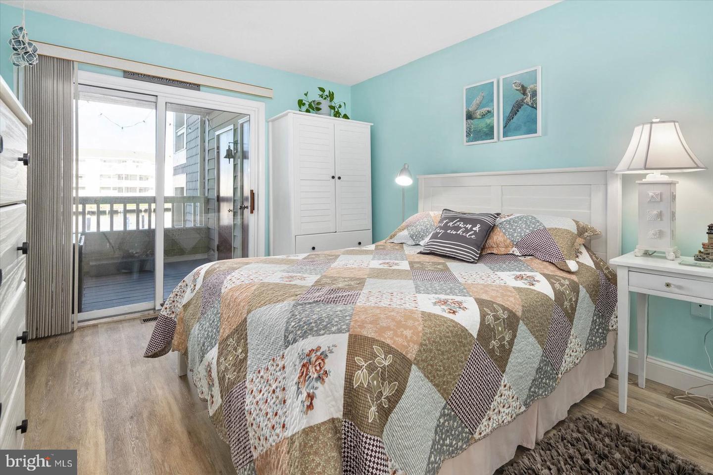 204 N Heron Dr #2047c