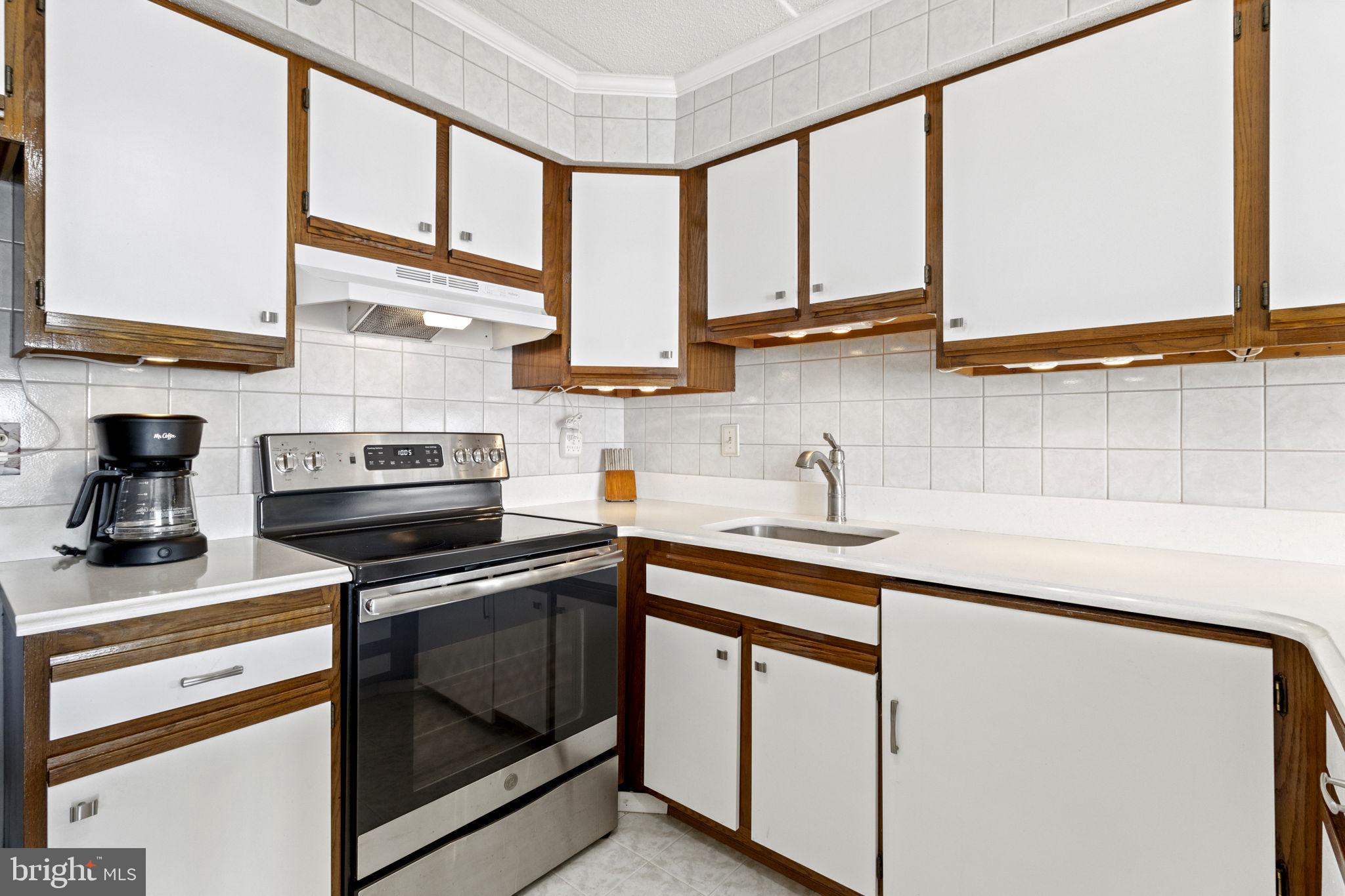 5801 Atlantic Ave #908