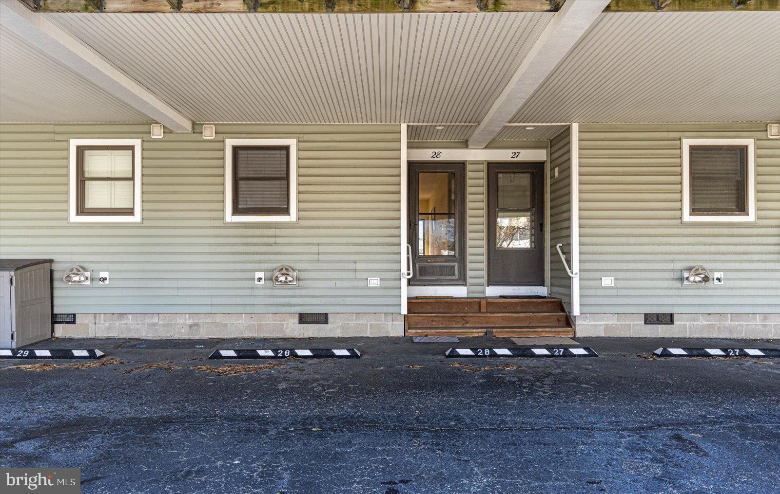 9307 Chesapeake Dr #28