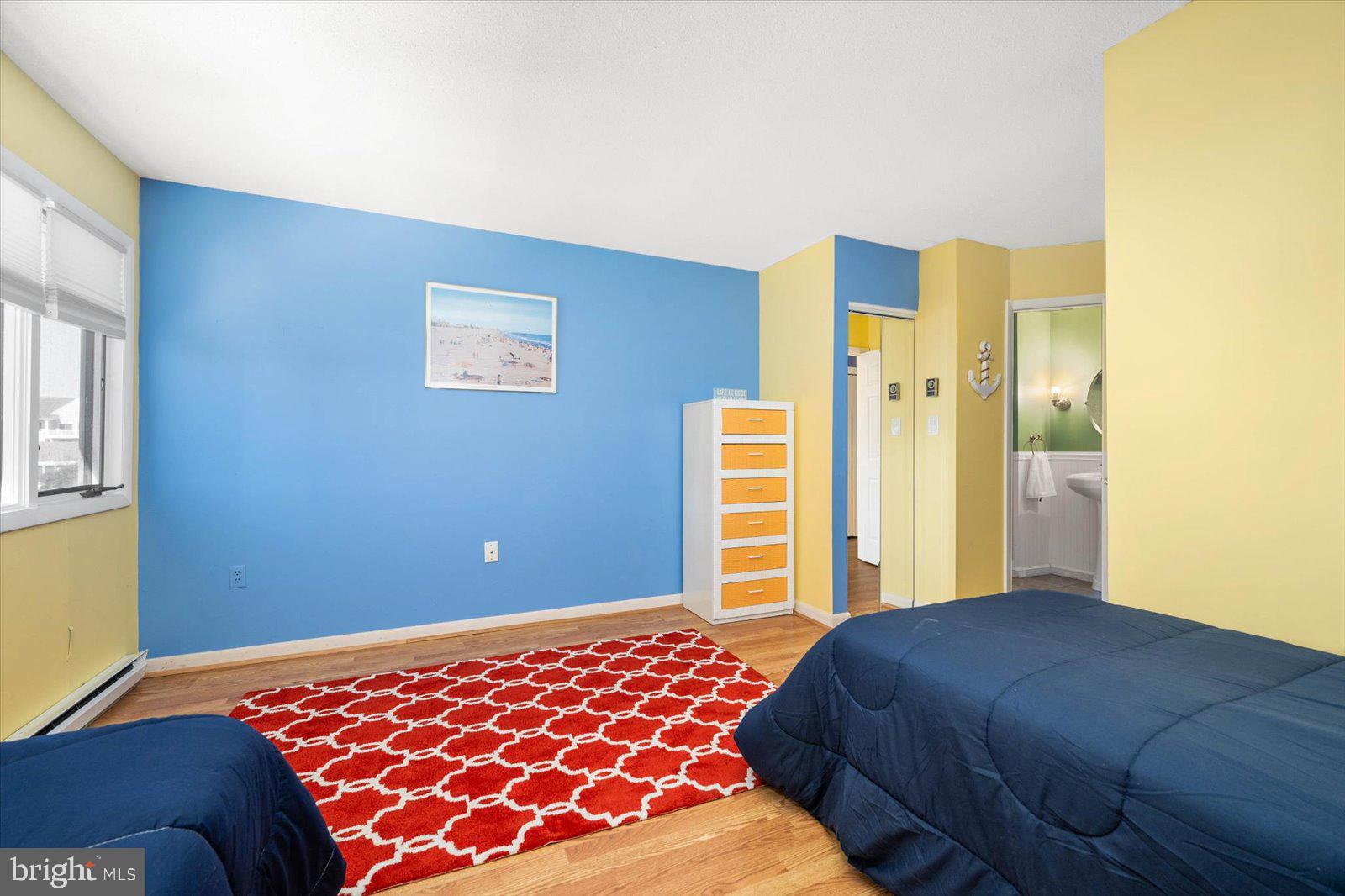 9307 Chesapeake Dr #28