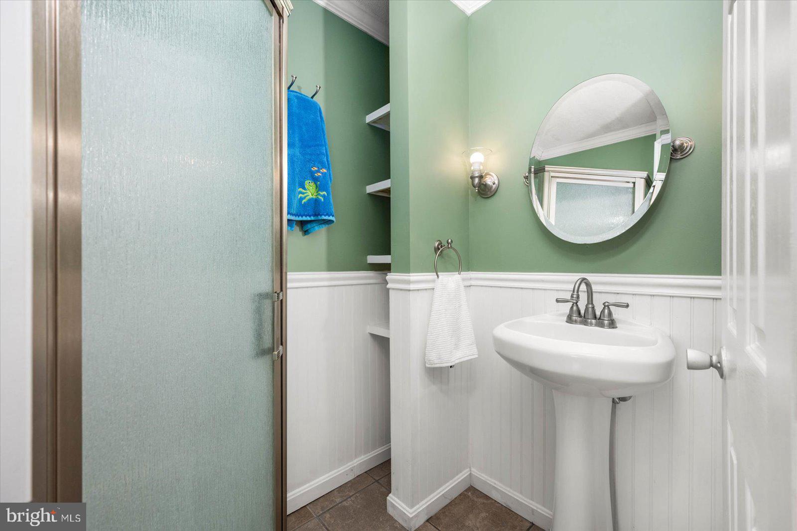 9307 Chesapeake Dr #28