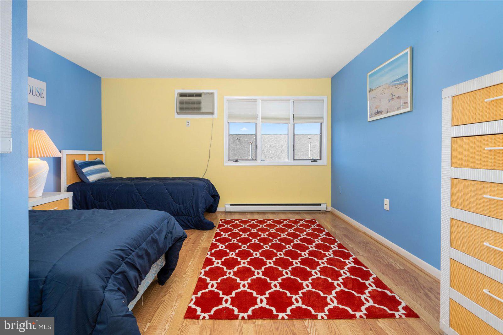 9307 Chesapeake Dr #28