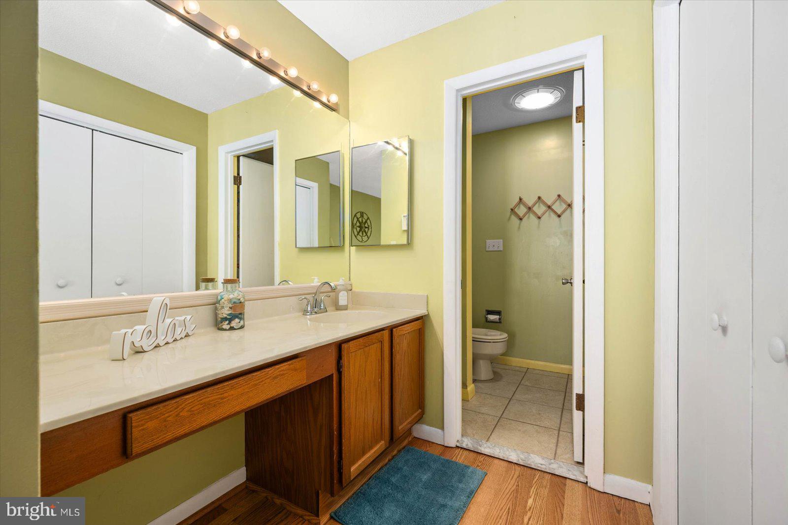 9307 Chesapeake Dr #28