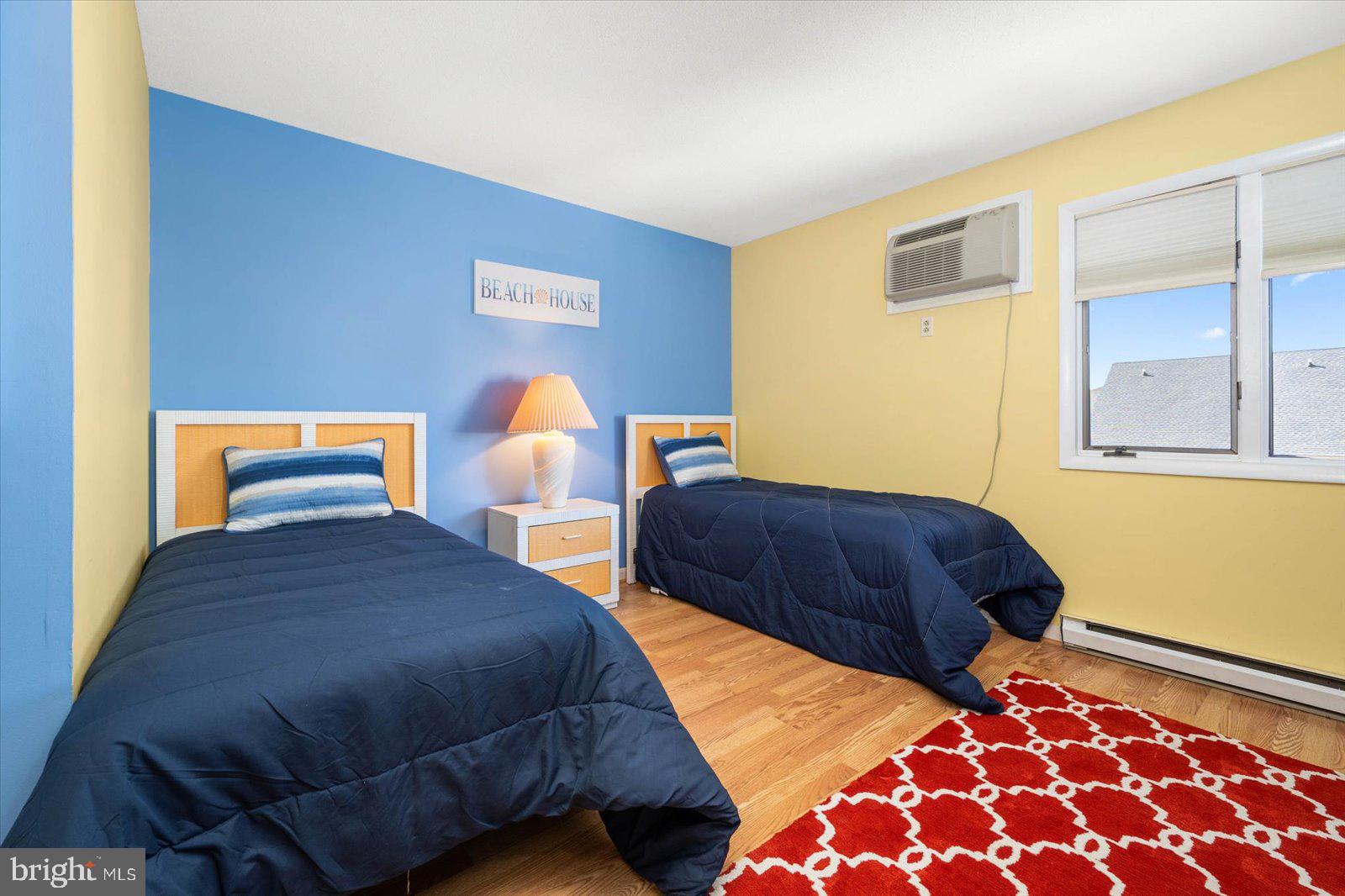 9307 Chesapeake Dr #28