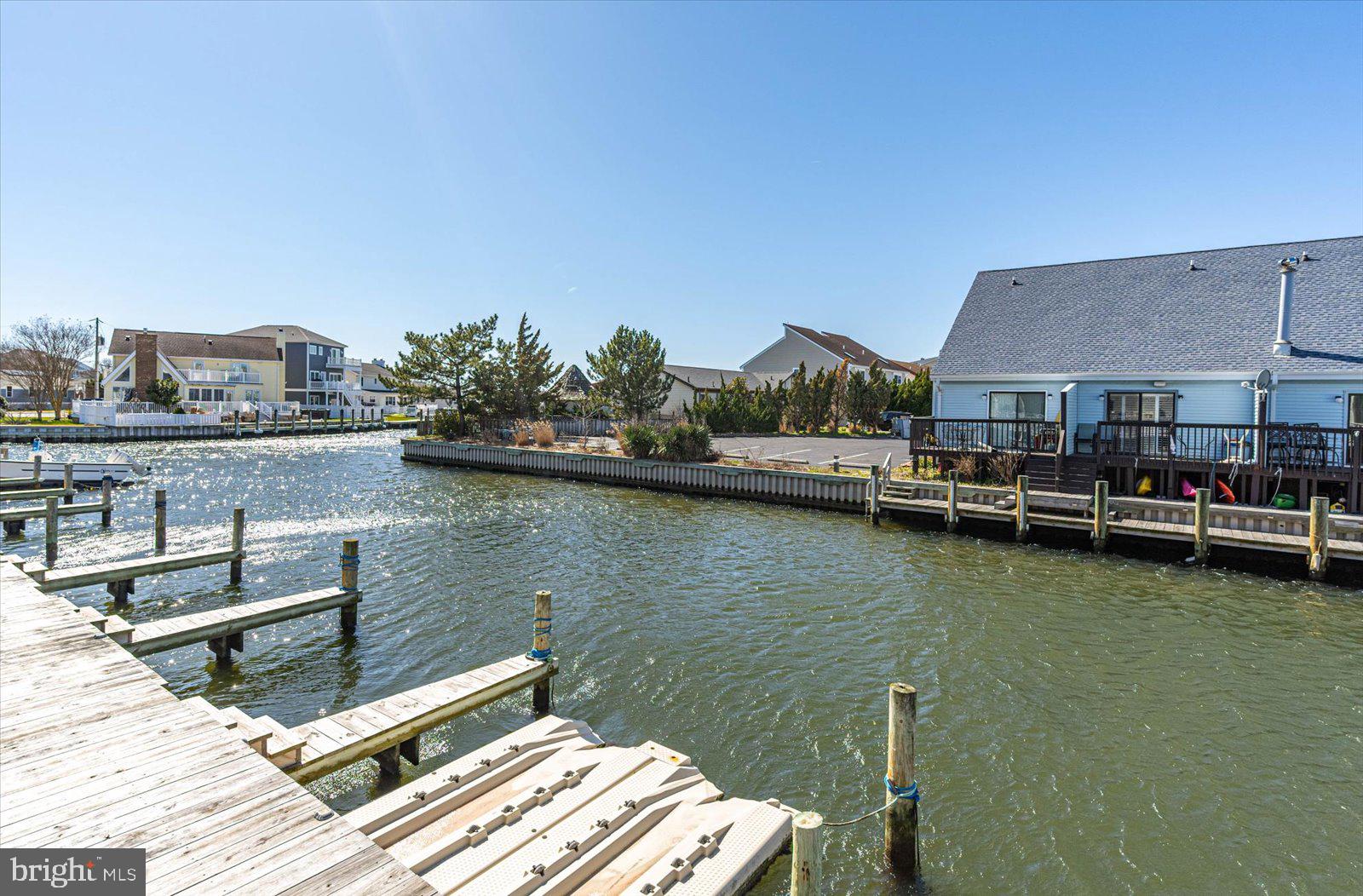 9307 Chesapeake Dr #28