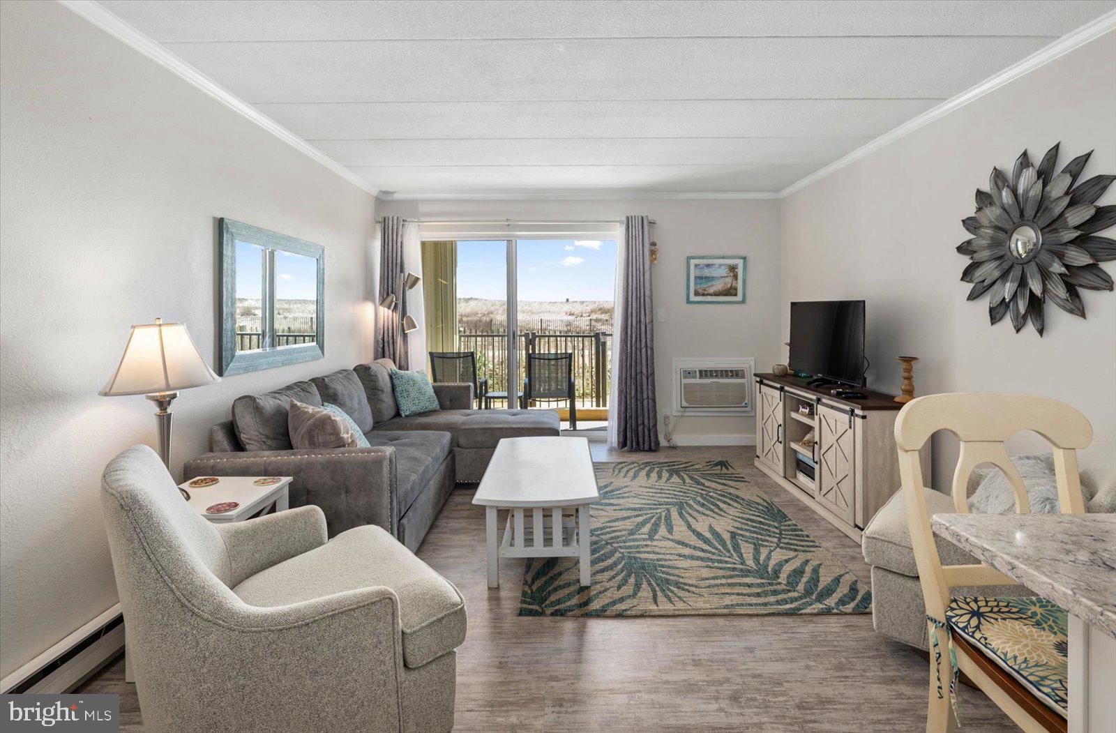 5201 Atlantic Ave #105