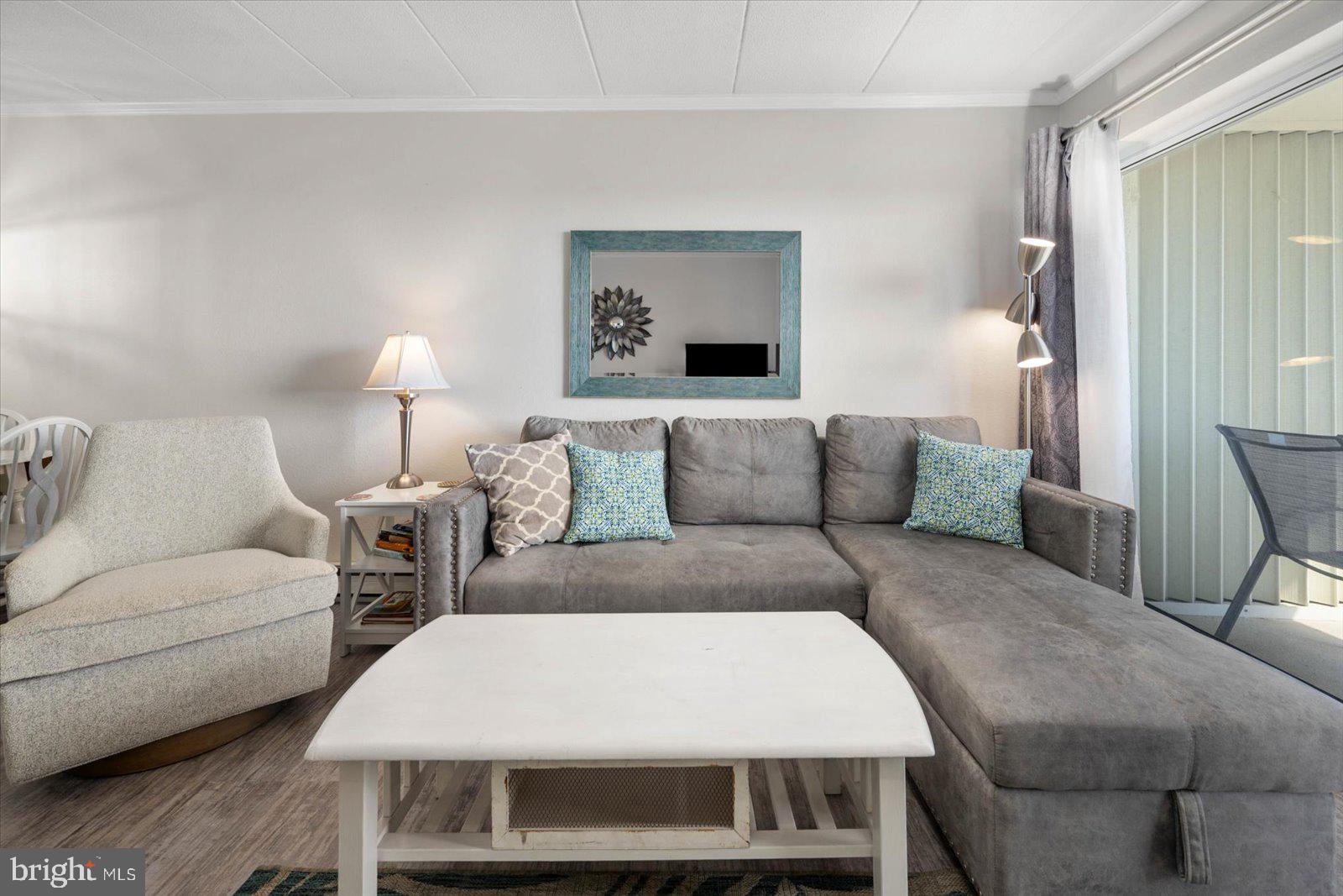 5201 Atlantic Ave #105