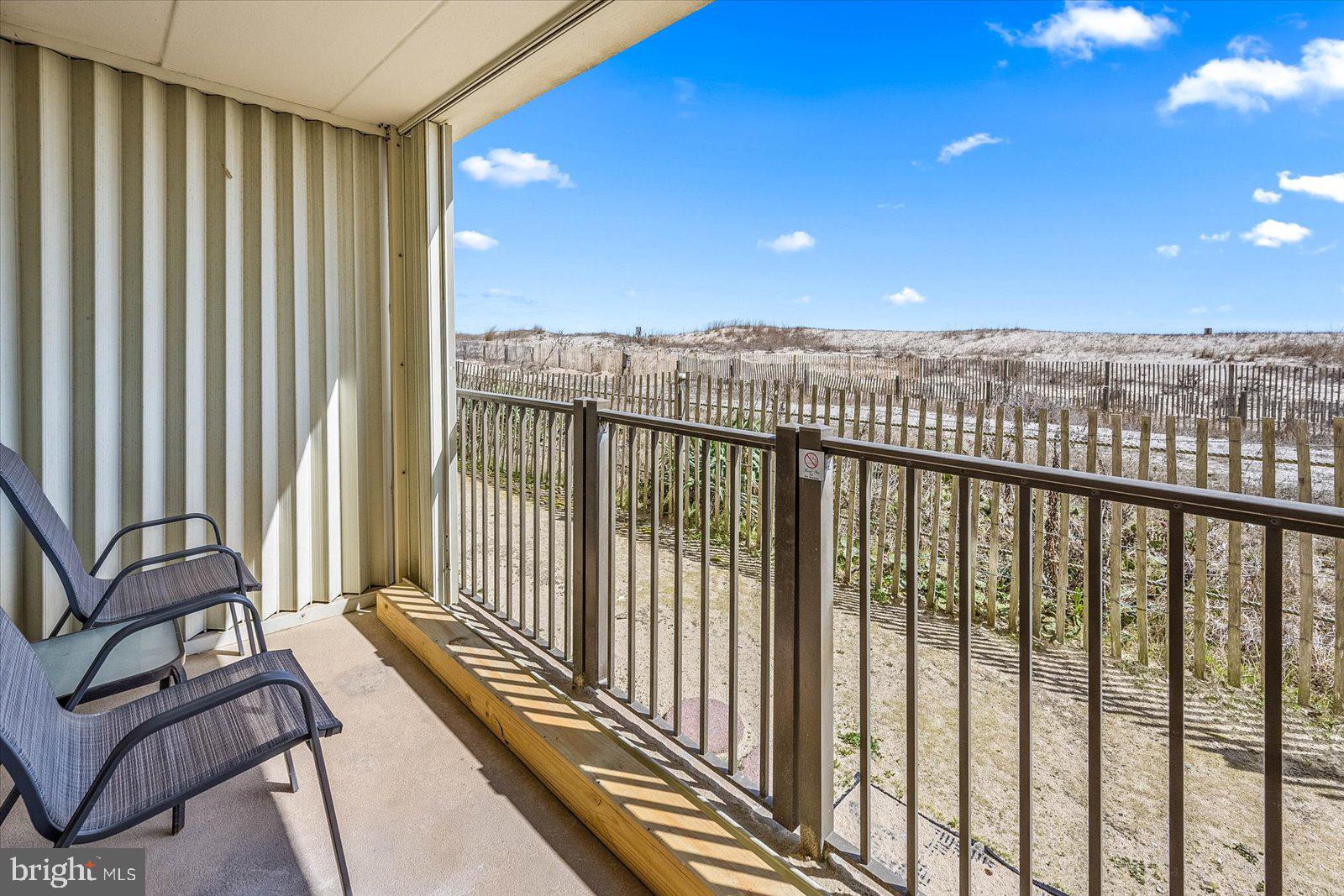 5201 Atlantic Ave #105