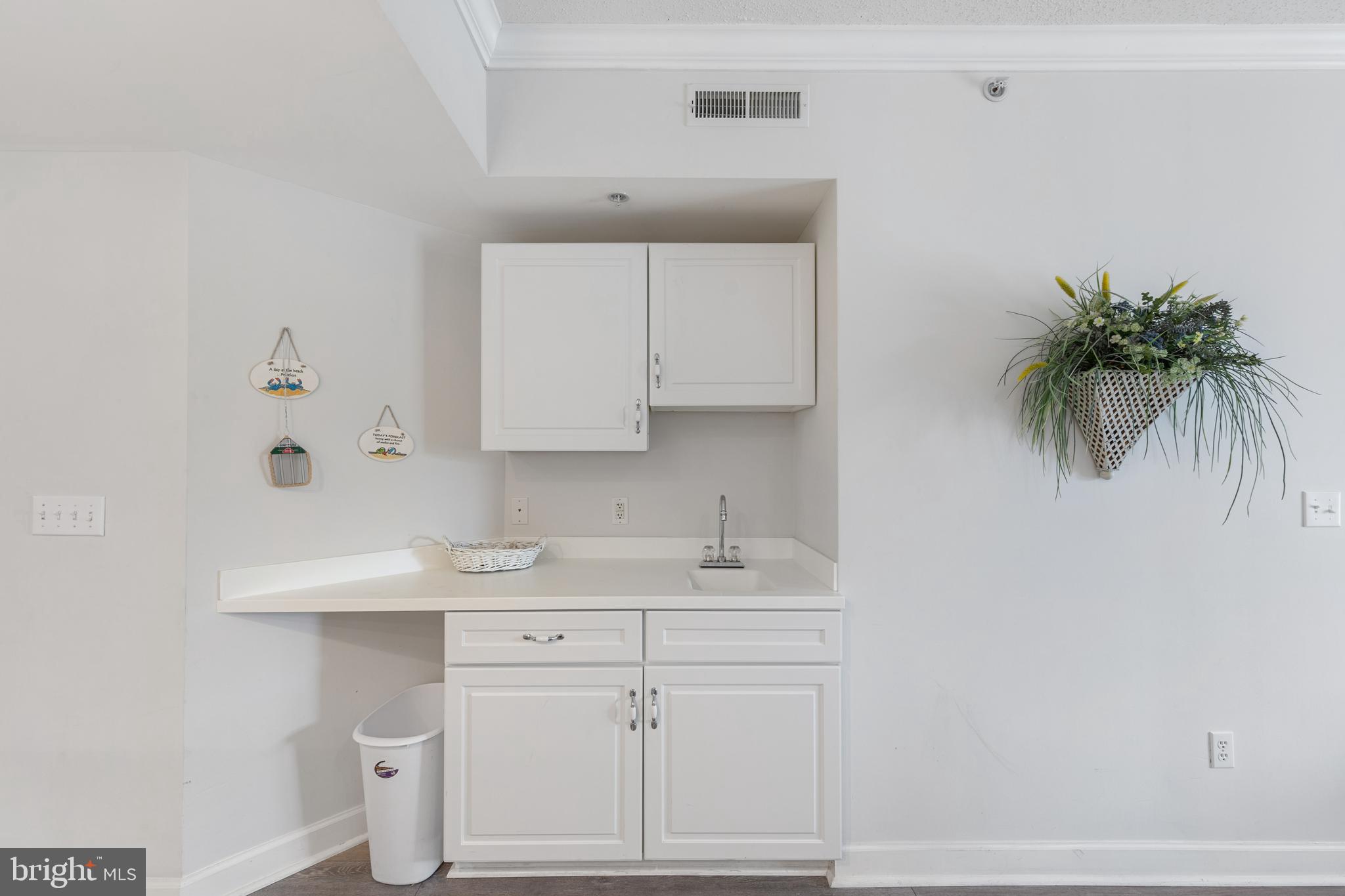 5300 Coastal Hwy #103