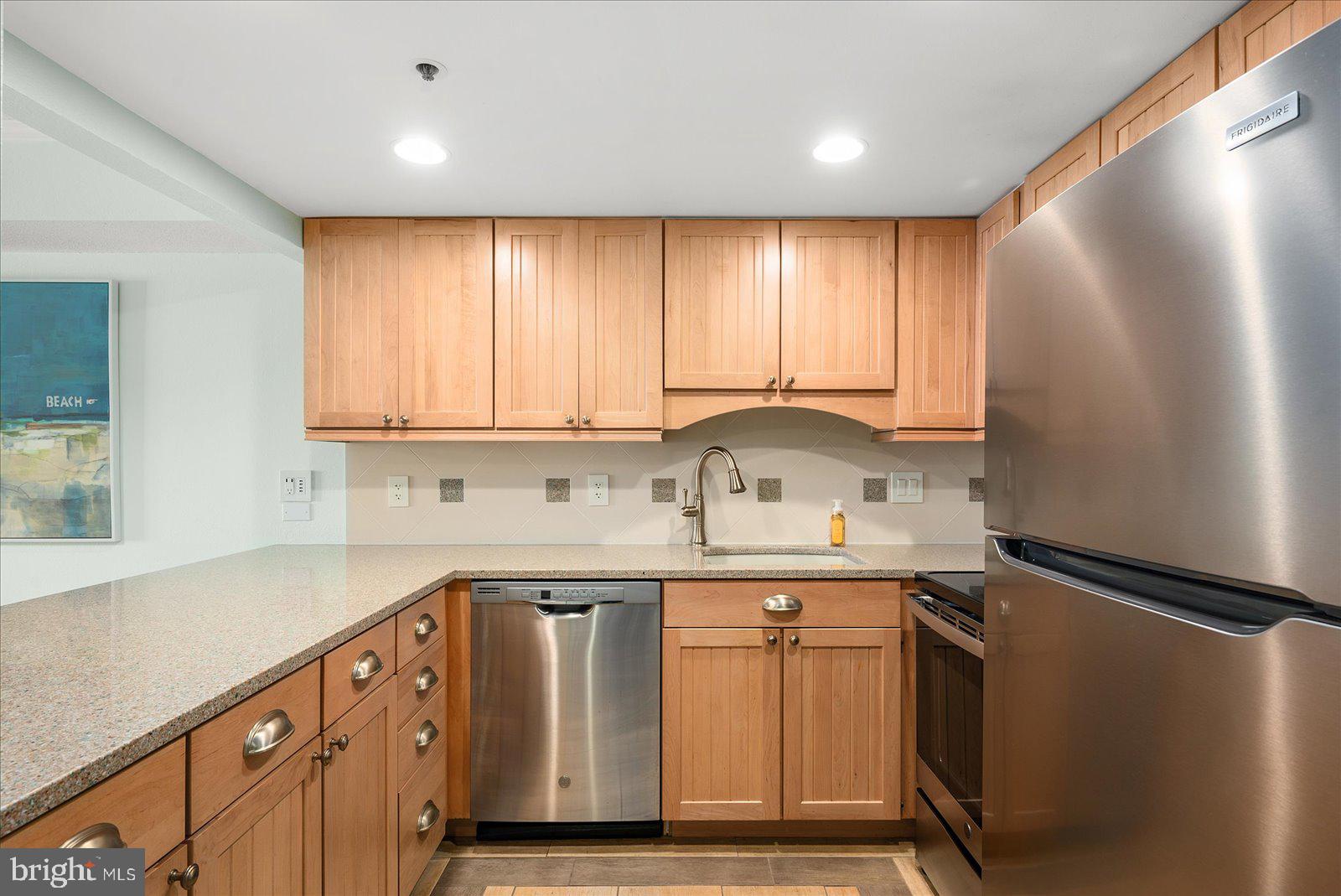 5801 Atlantic Ave #1012