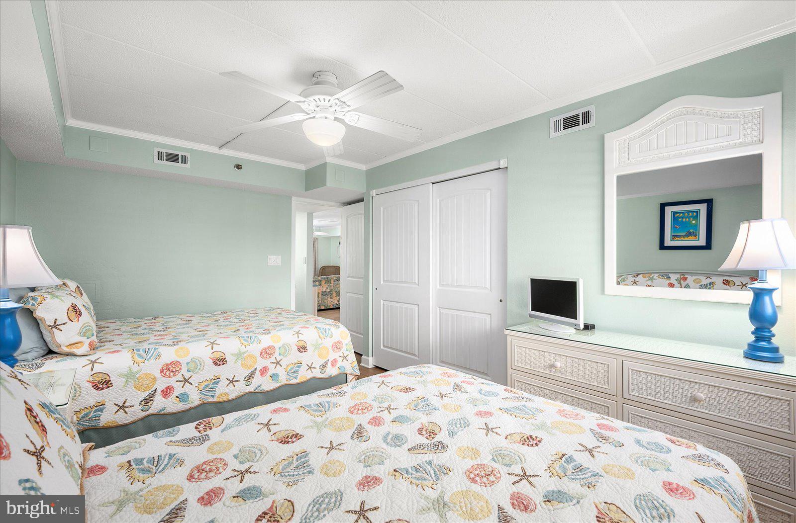 5801 Atlantic Ave #1012