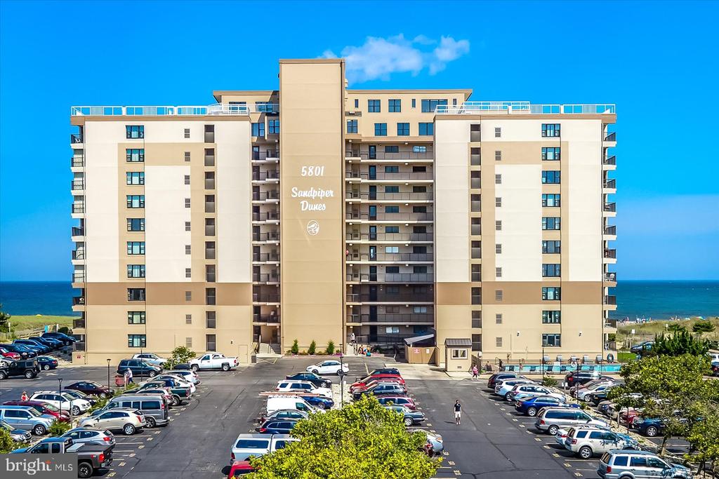 5801 Atlantic Ave #1012