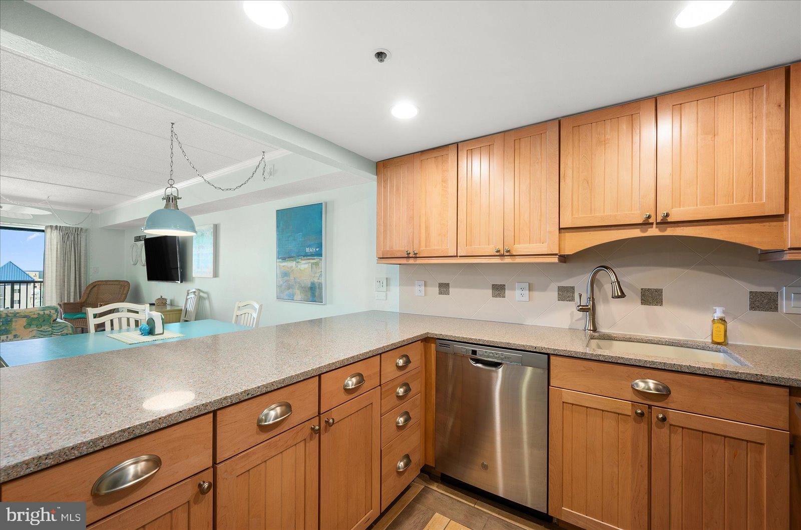 5801 Atlantic Ave #1012