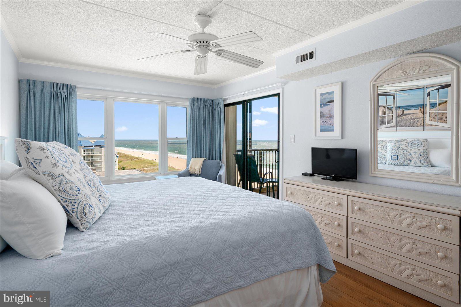 5801 Atlantic Ave #1012