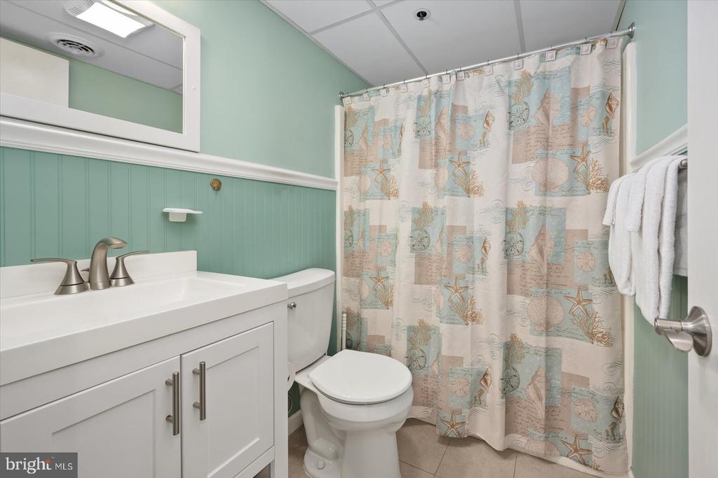10002 Coastal Hwy #405