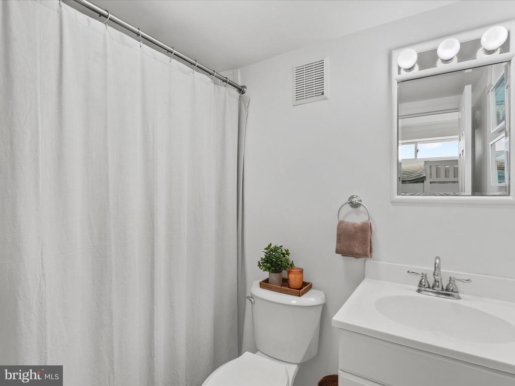 4709 Coastal Hwy #253