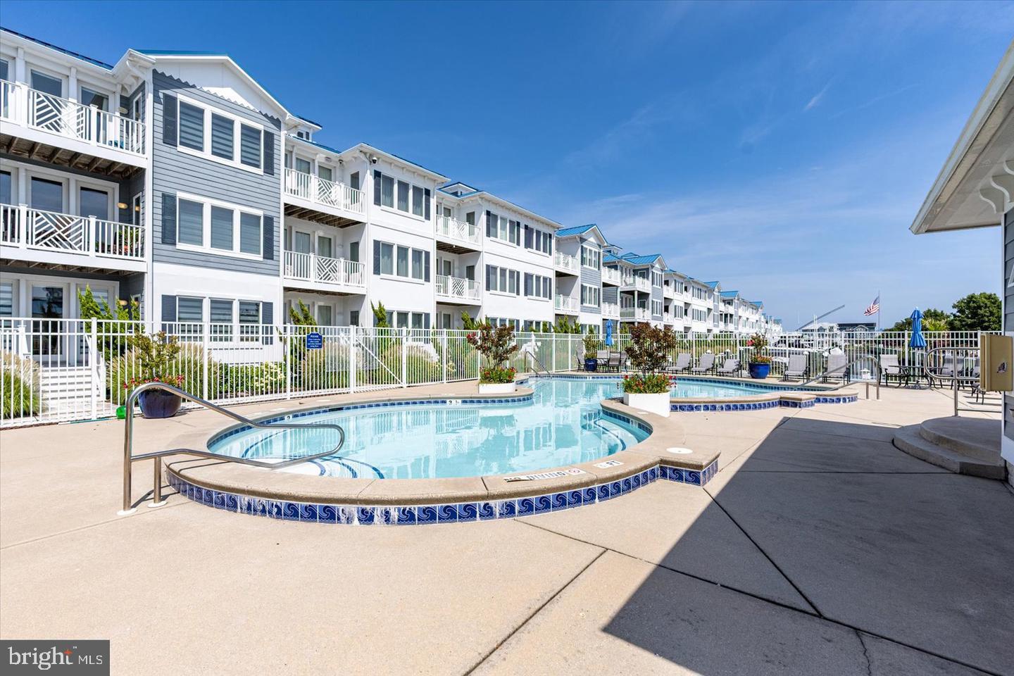 13000 Marina View Ln #20