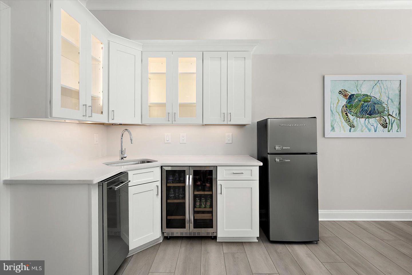 13000 Marina View Ln #20