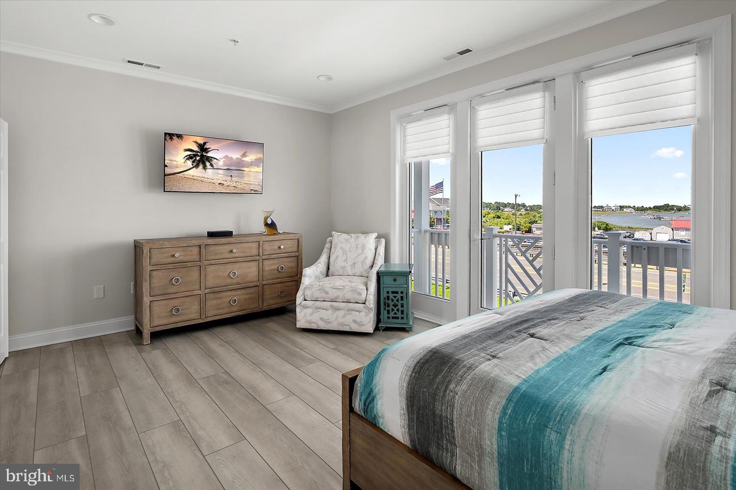 13000 Marina View Ln #20