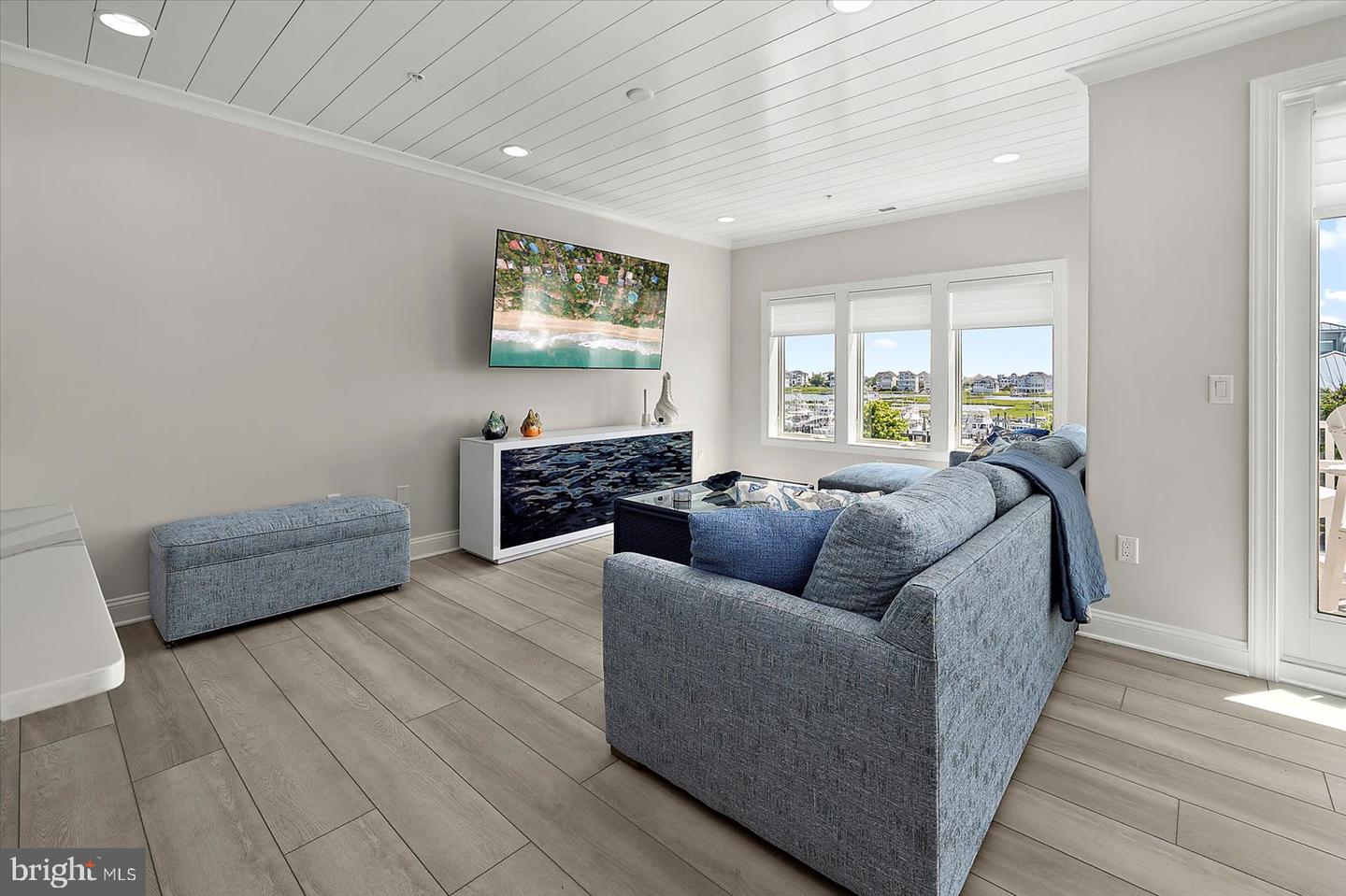 13000 Marina View Ln #20