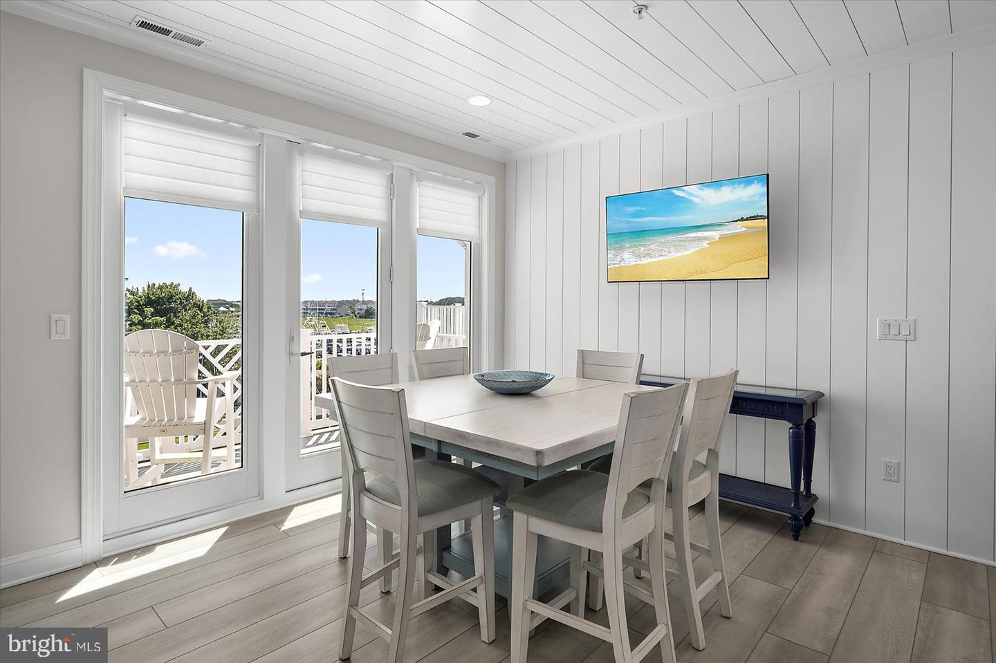 13000 Marina View Ln #20