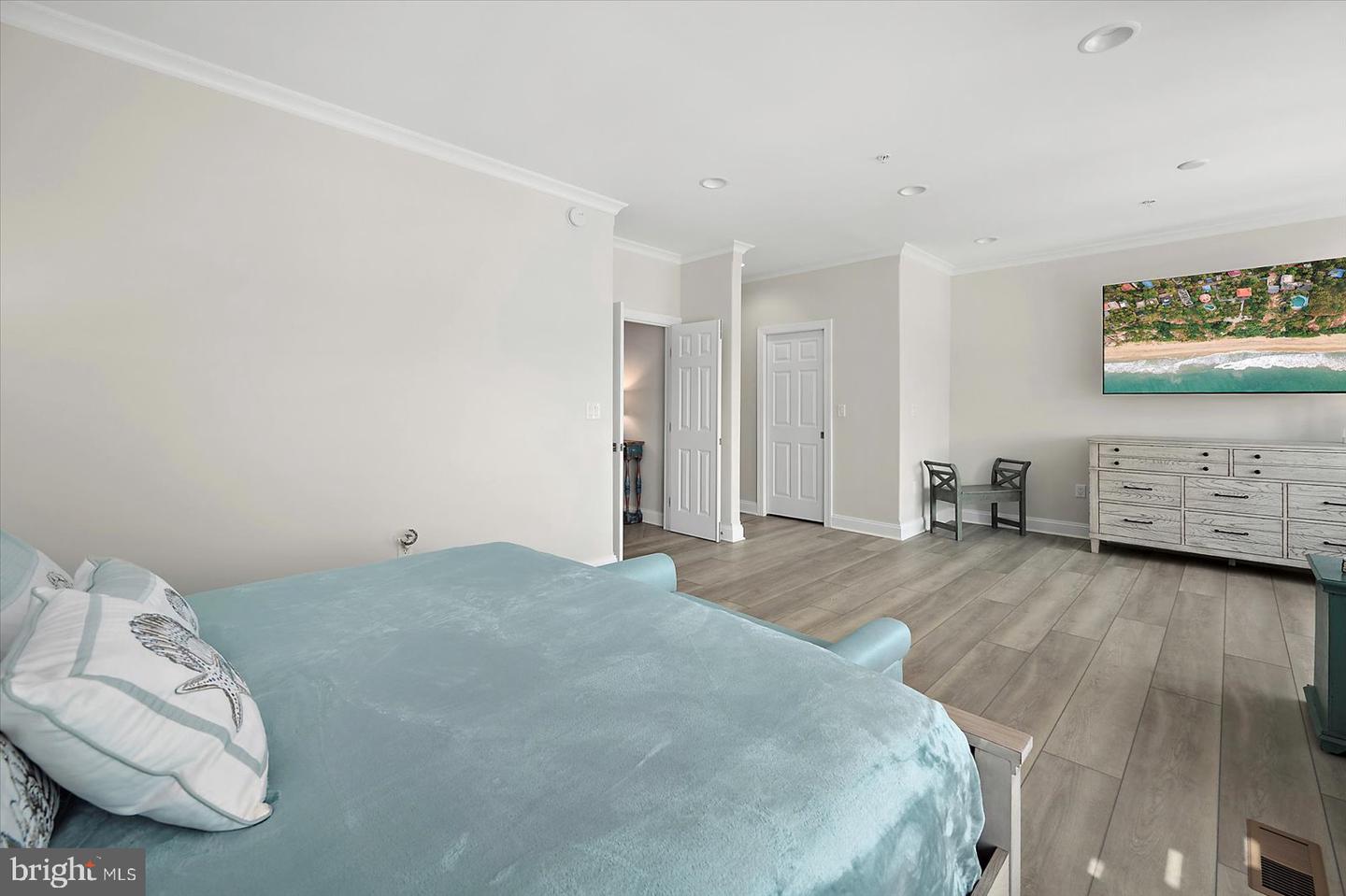 13000 Marina View Ln #20