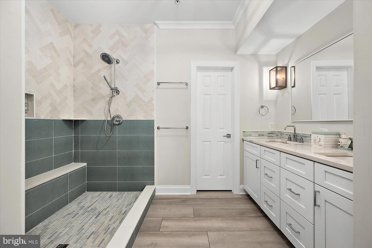 13000 Marina View Ln #20