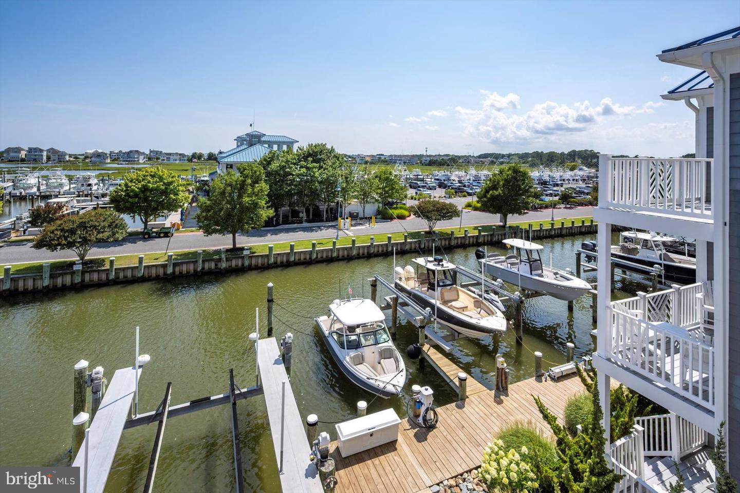 13000 Marina View Ln #20