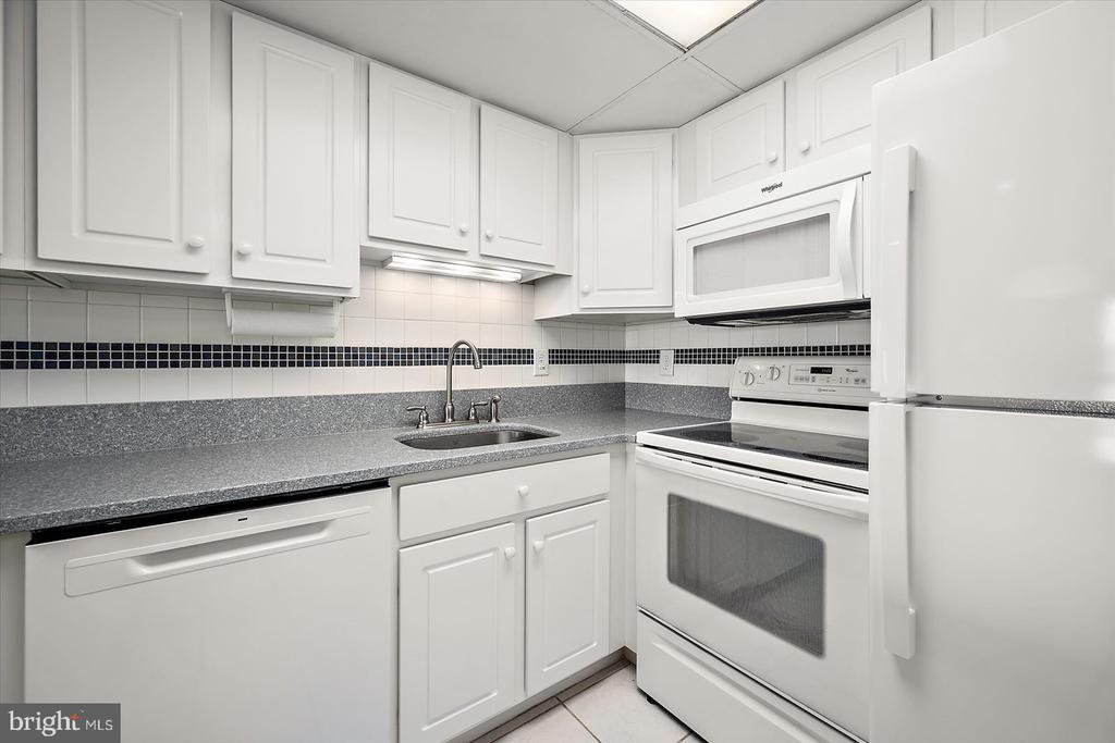 5801 Atlantic Ave #509