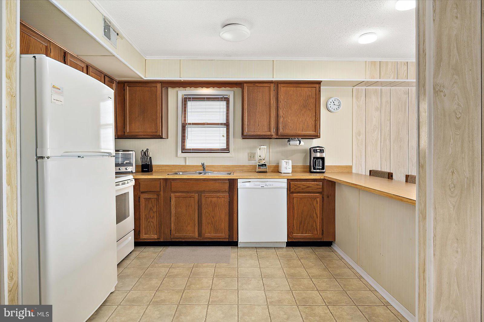 3701 COASTAL HIGHWAY 223E