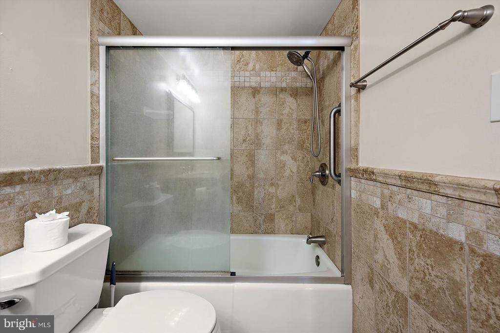 11604 COASTAL HIGHWAY 1403
