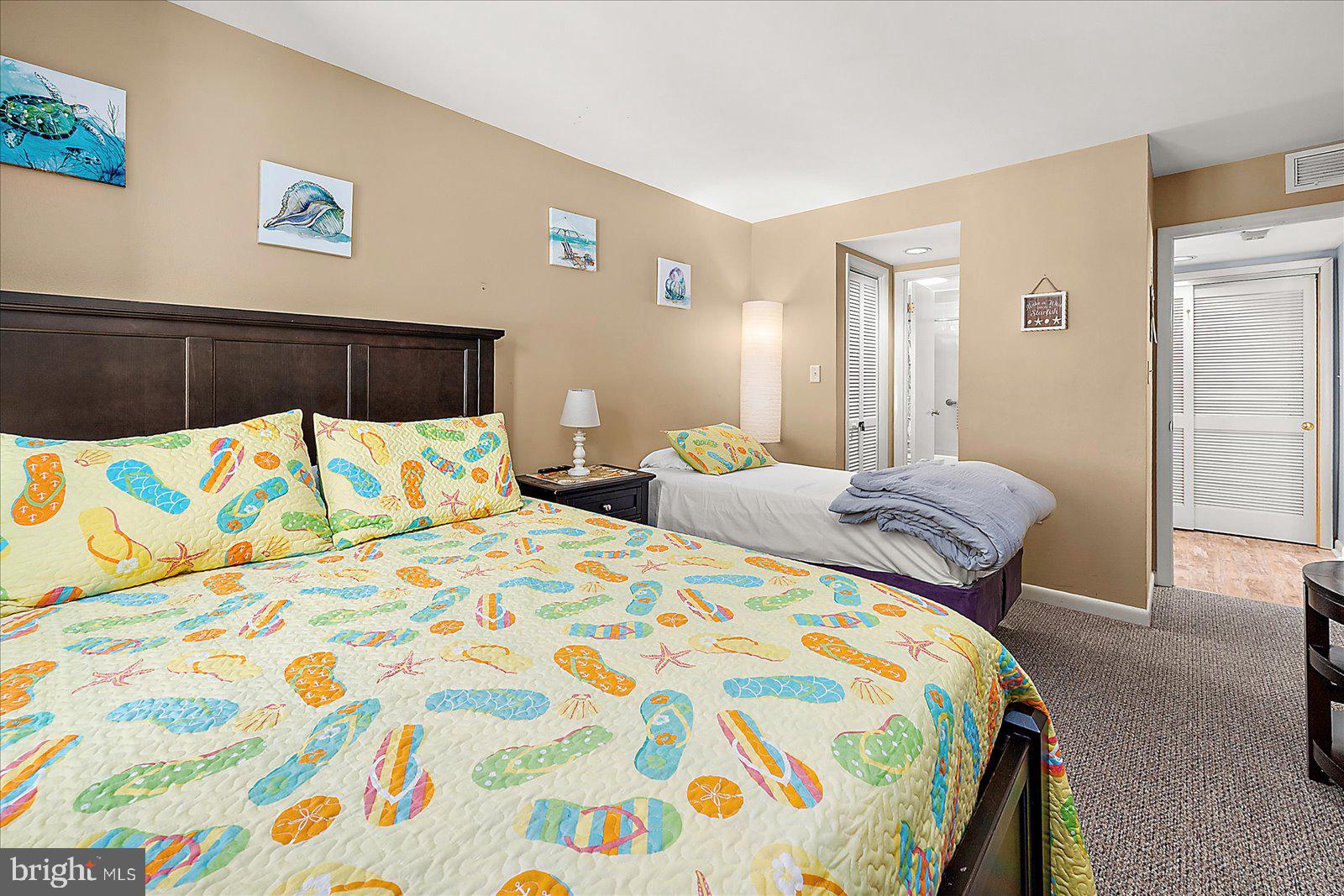 208 N HERON DRIVE 208163