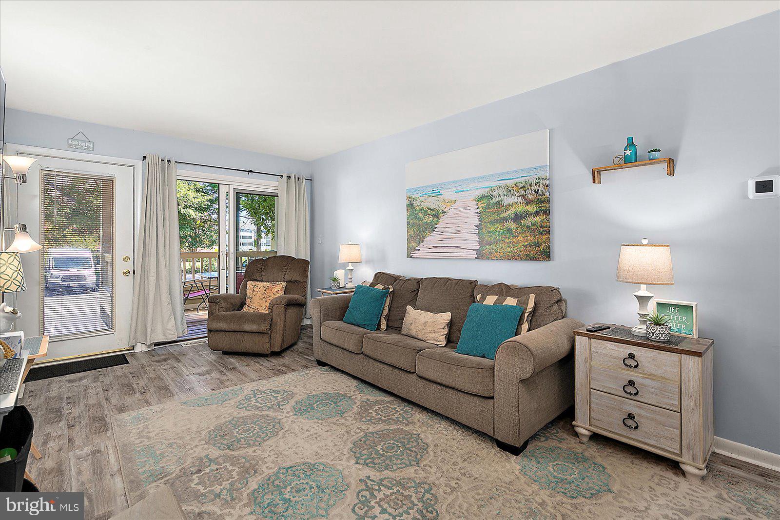 208 N HERON DRIVE 208163