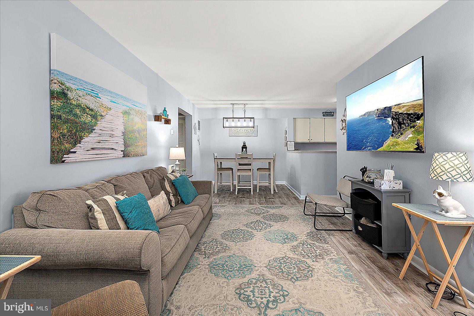 208 N HERON DRIVE 208163