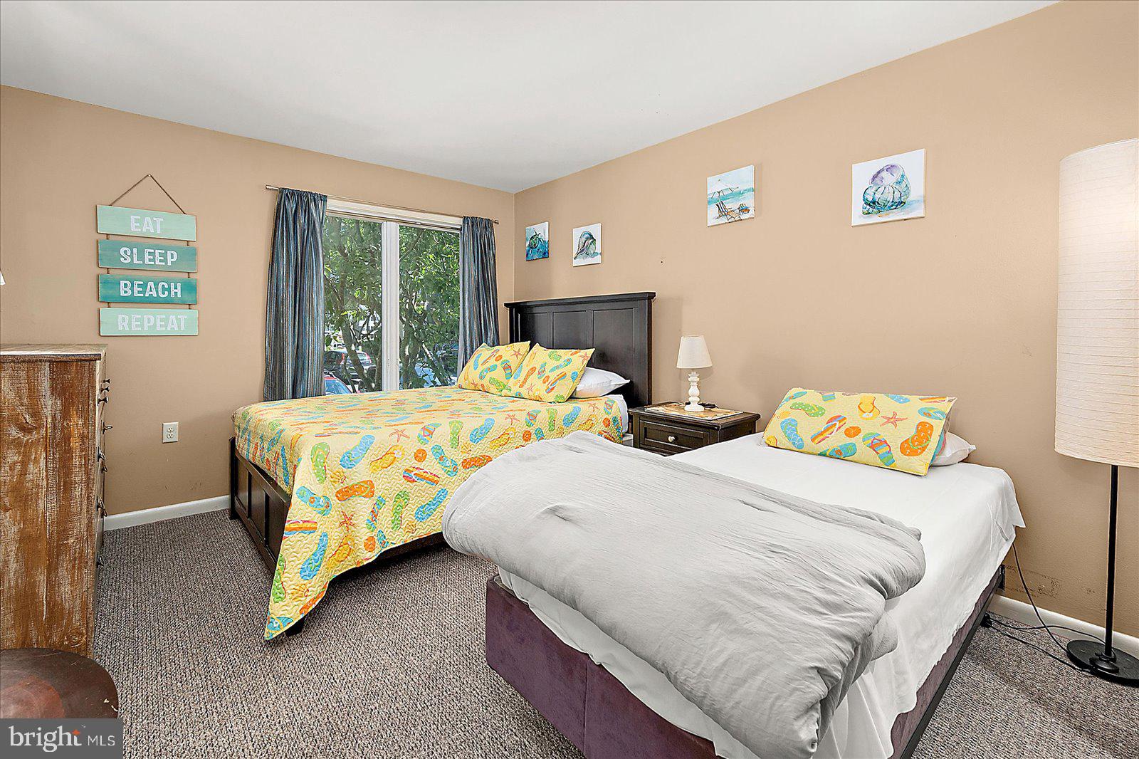 208 N HERON DRIVE 208163