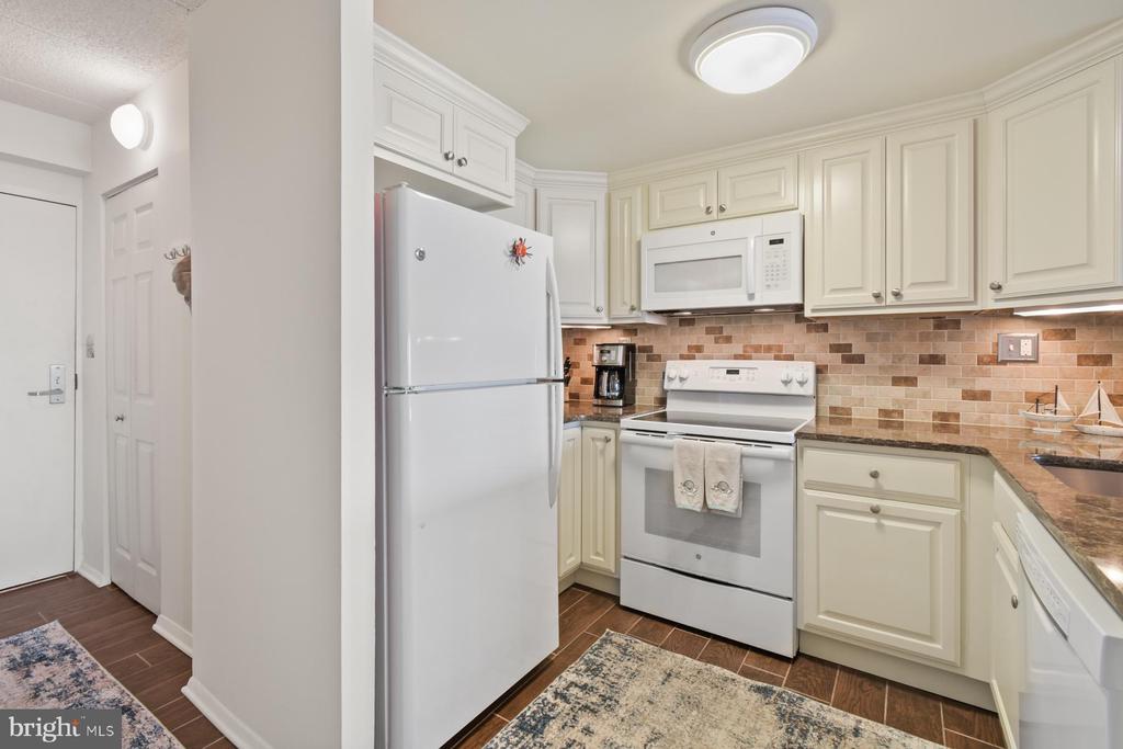8203 ATLANTIC AVENUE 105