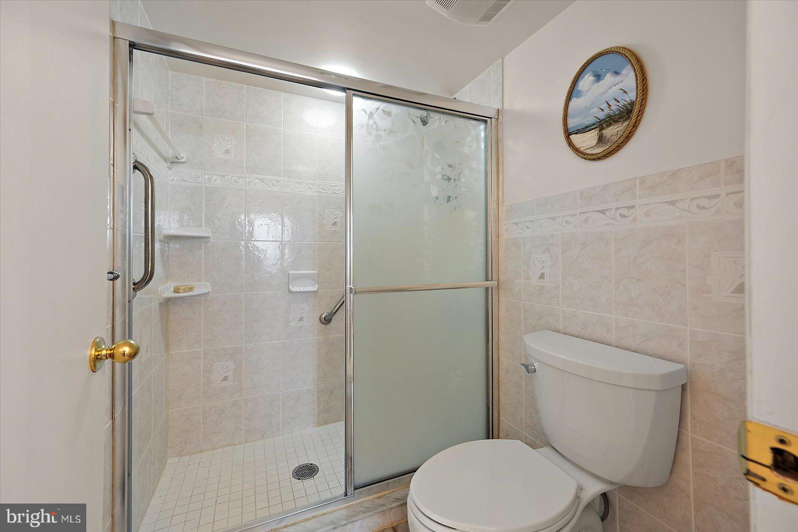 10900 COASTAL HIGHWAY 1809