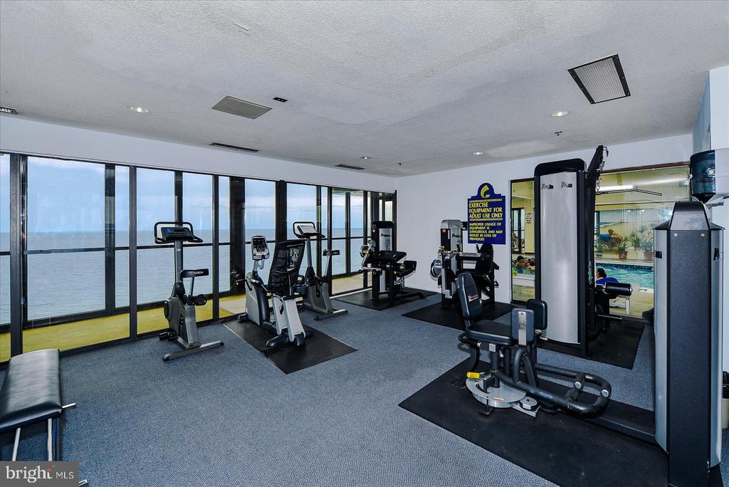 10900 COASTAL HIGHWAY 1809