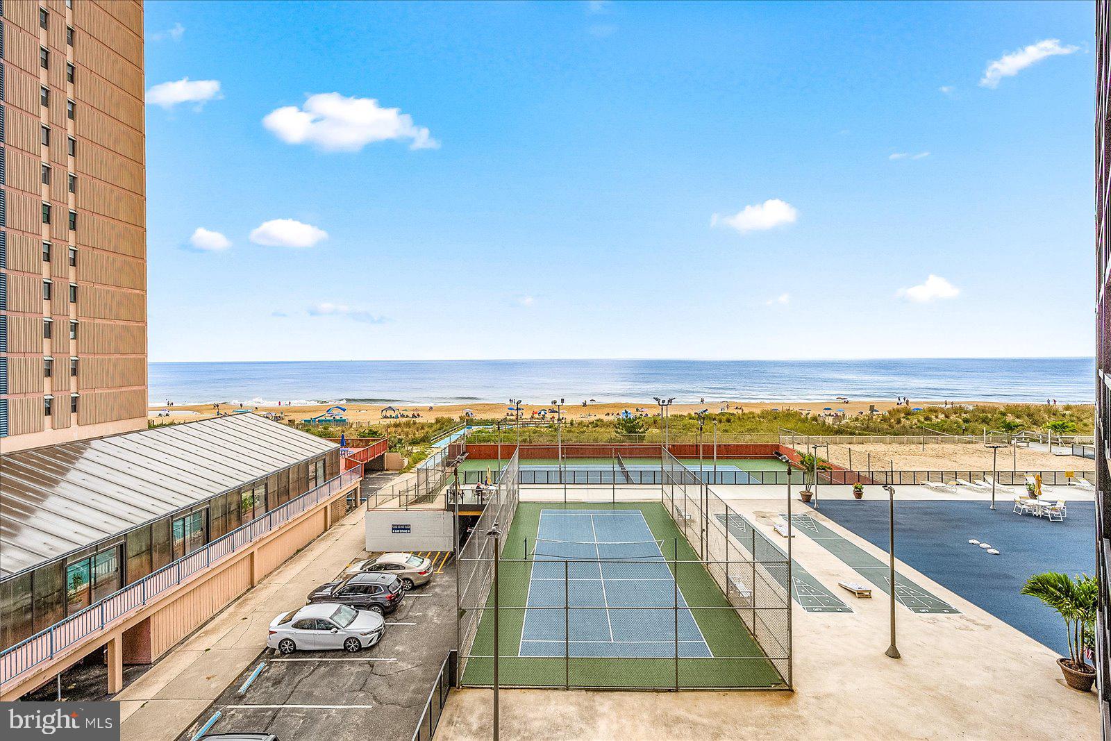 10900 COASTAL HIGHWAY 1809