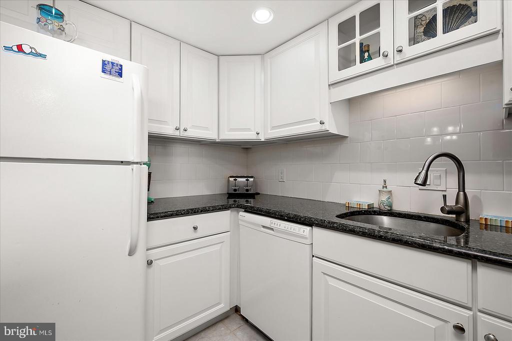 10900 COASTAL HIGHWAY 1502