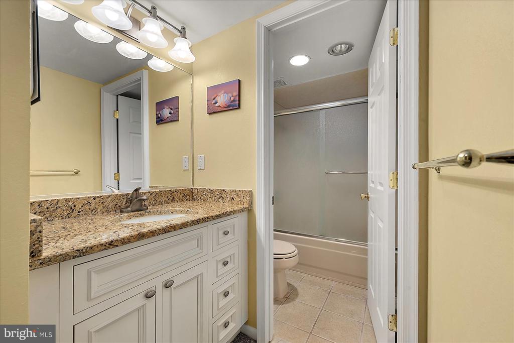 10900 COASTAL HIGHWAY 1502