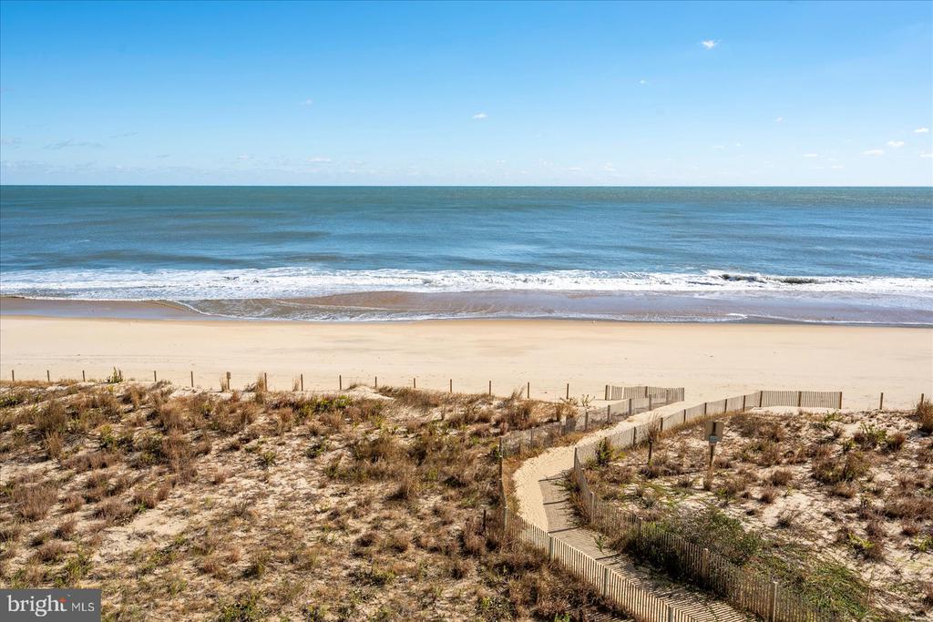 10002 COASTAL HIGHWAY 407