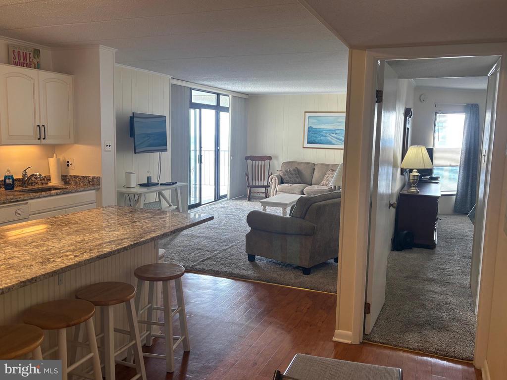 8800 COASTAL HIGHWAY 1307