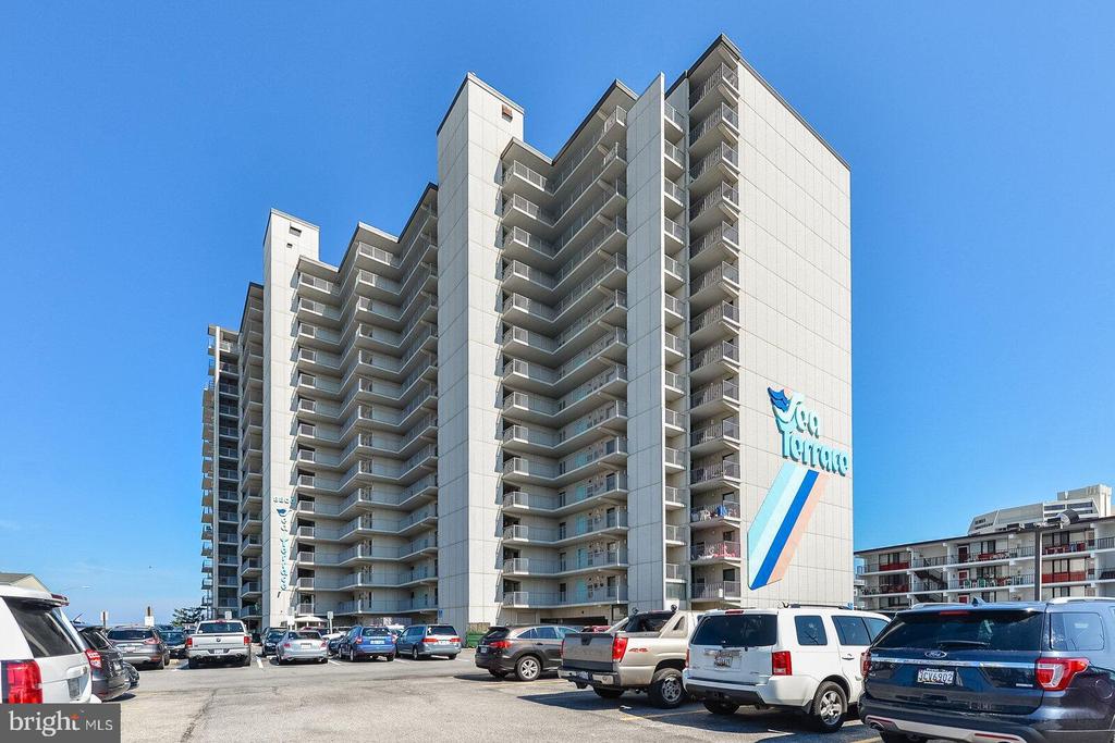 8800 COASTAL HIGHWAY 1307