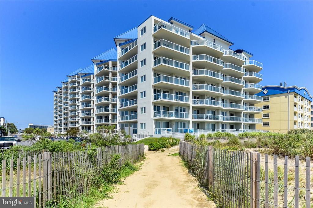 8 60TH STREET 1001