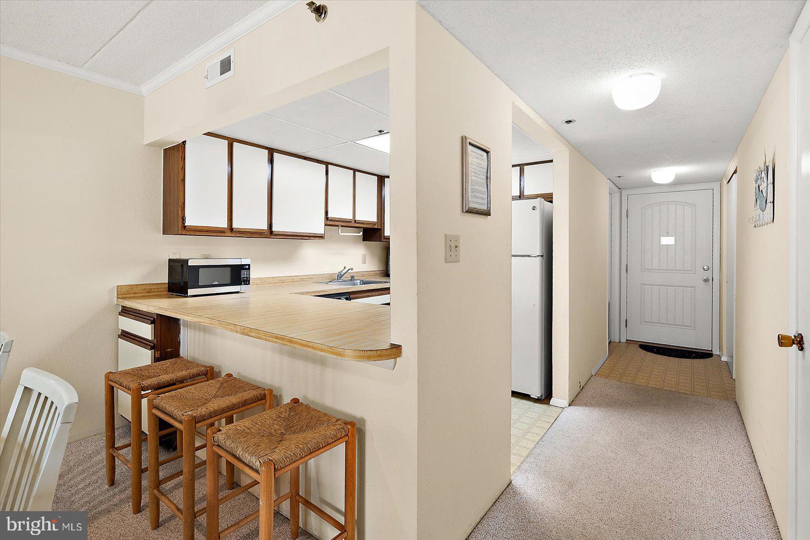 5801 ATLANTIC AVENUE 605