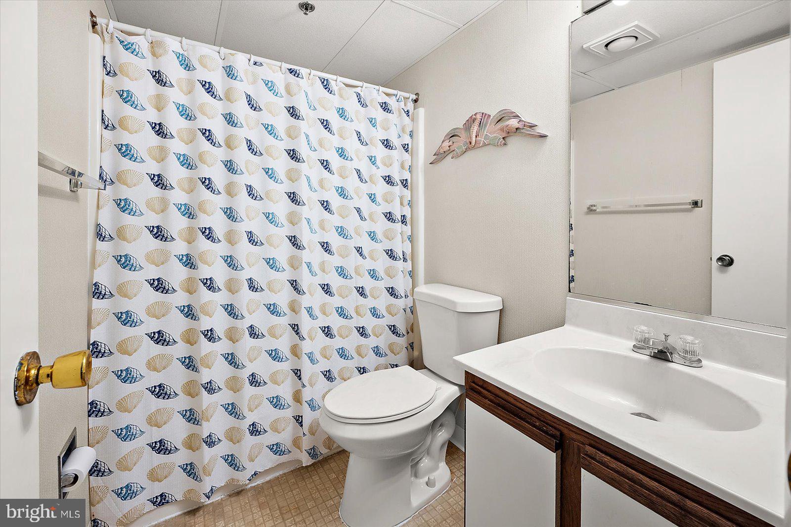 5801 ATLANTIC AVENUE 605