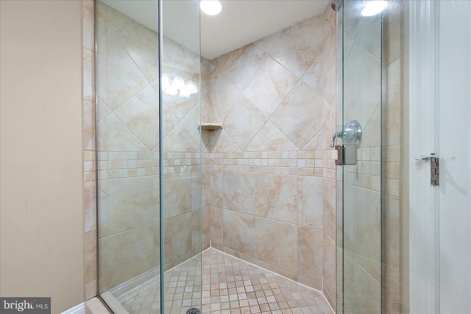 8 60TH STREET 1003