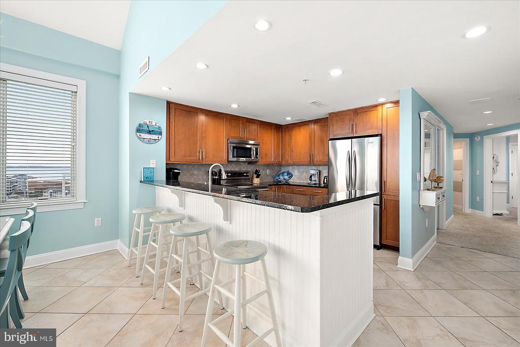 8 60TH STREET 1003