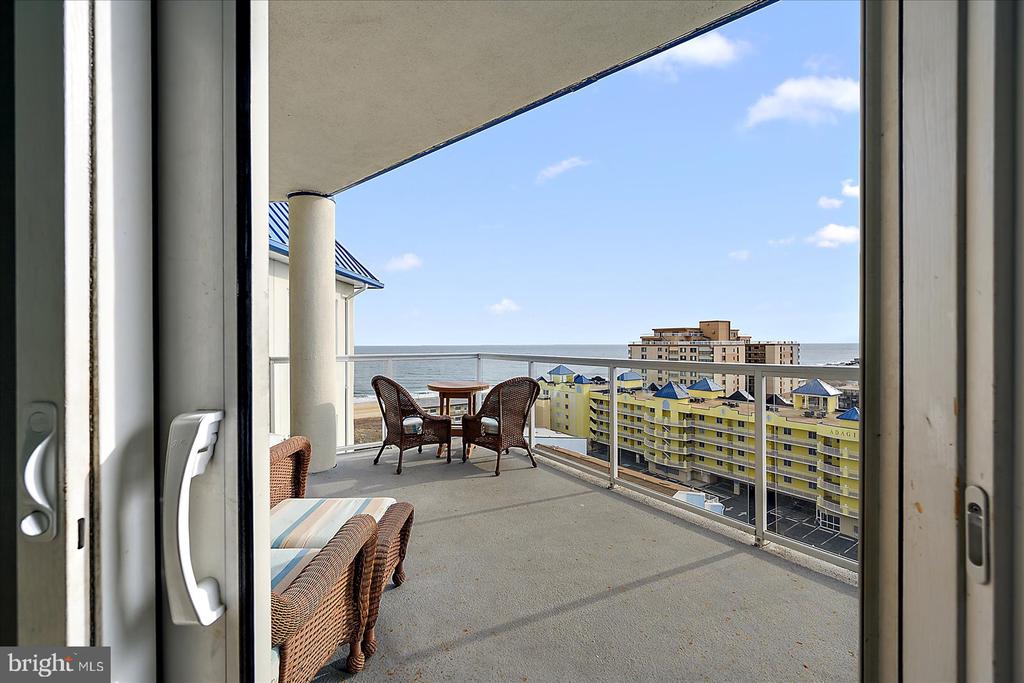8 60TH STREET 1003